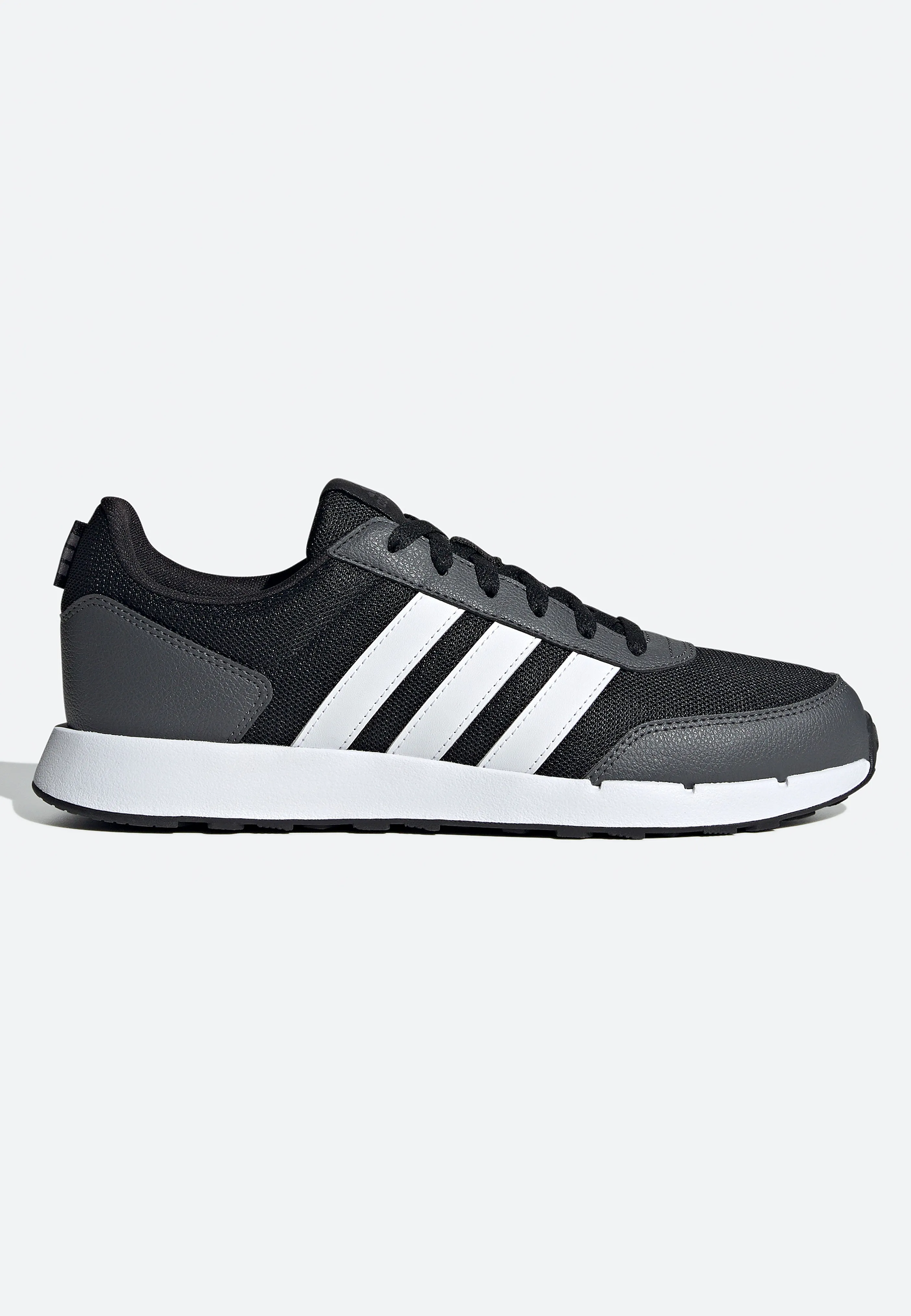 Adidas - Run50S Cblack/Ftwwht/Gresix - Shoes