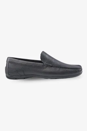 Classic Loafer Shoes - Black