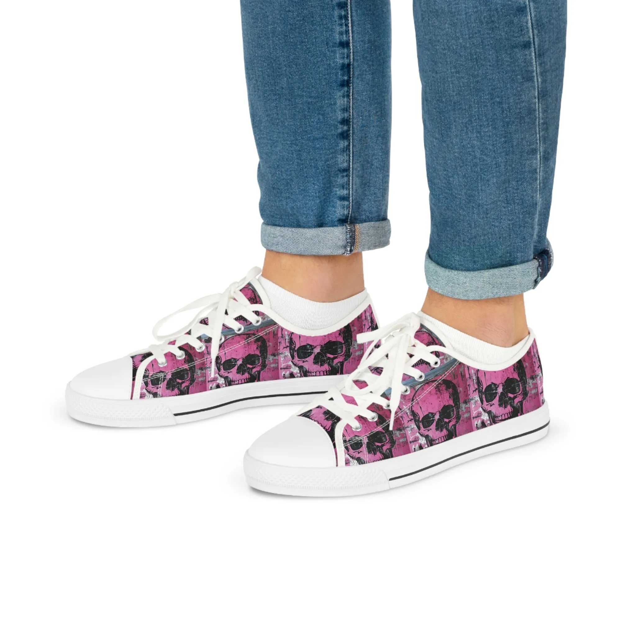 Distressed Pink Halloween Skull Design All Over  Print Men's Low Top Sneakers, Spooky Season gift, Grafitti Style