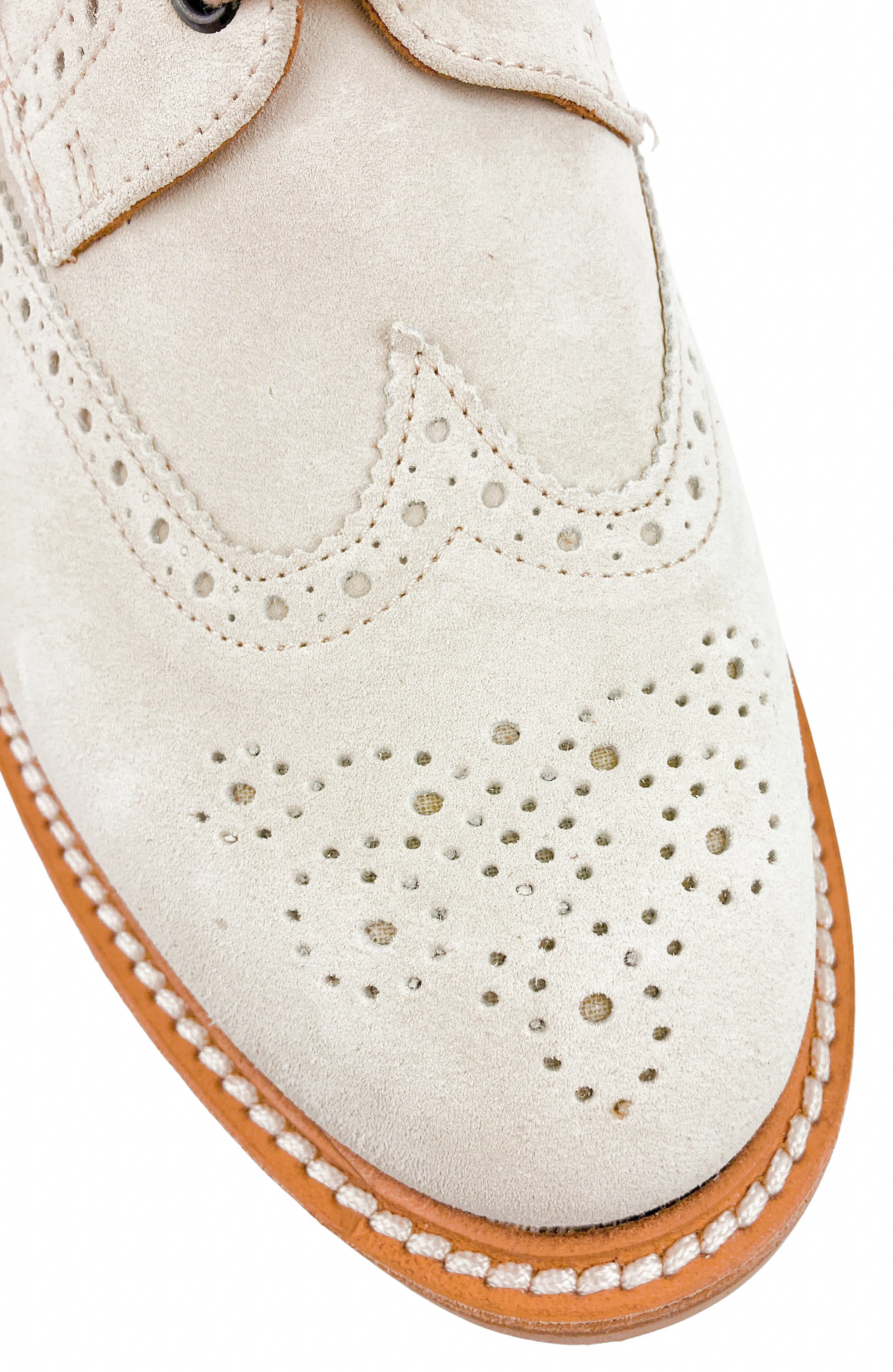 Eleventy Suede Oxfords in Cream