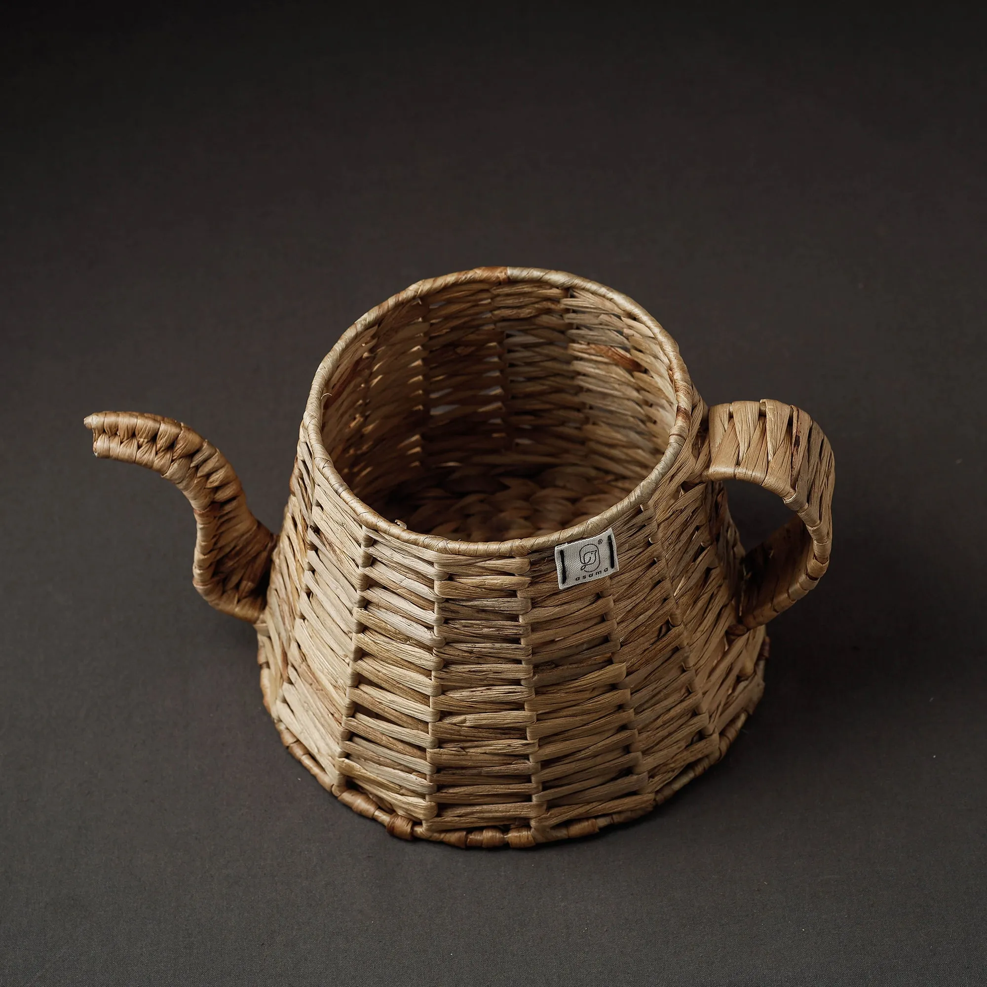 Handcrafted Organic Water Hyacinth Kettle Basket  (8.5 x 8.5 in)