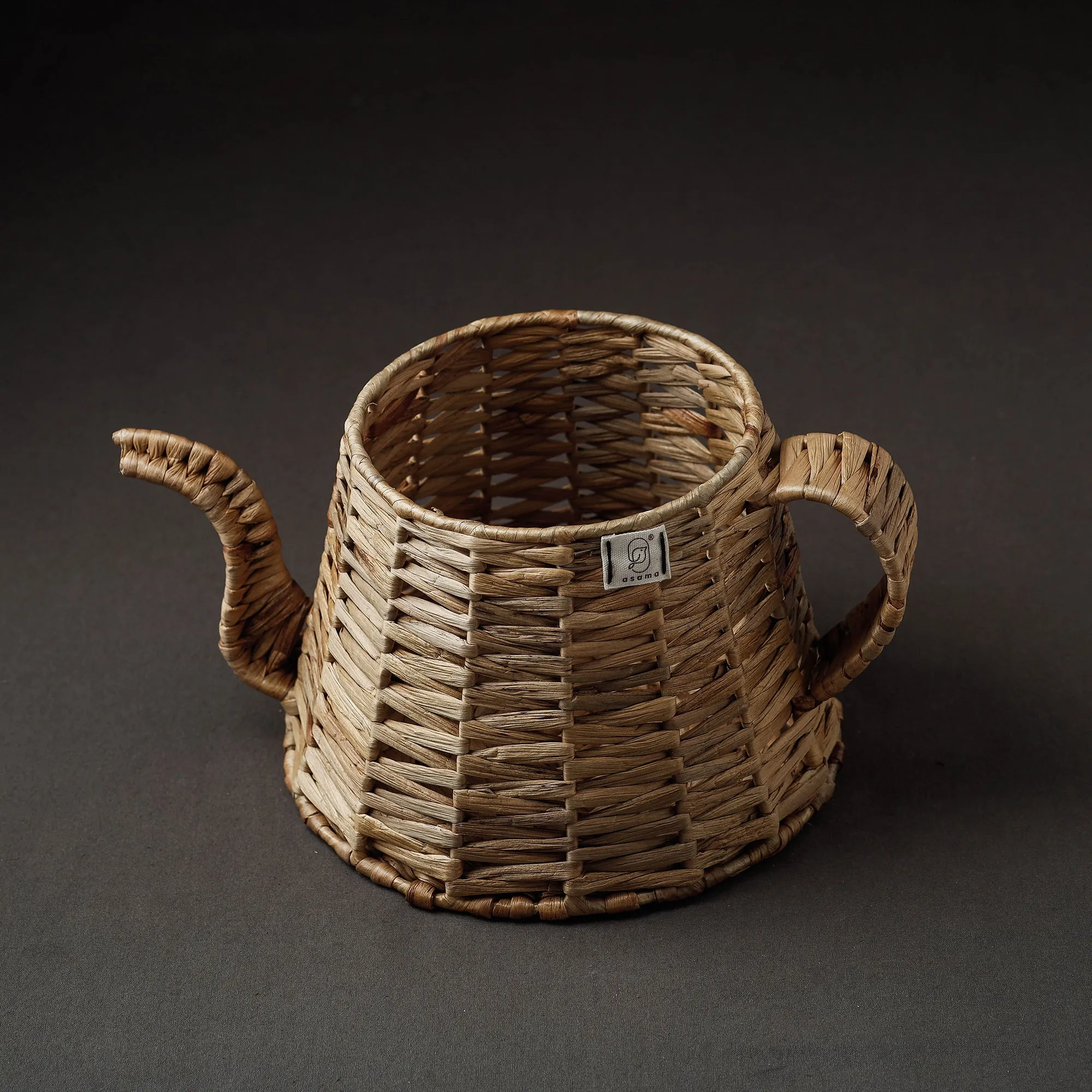 Handcrafted Organic Water Hyacinth Kettle Basket  (8.5 x 8.5 in)