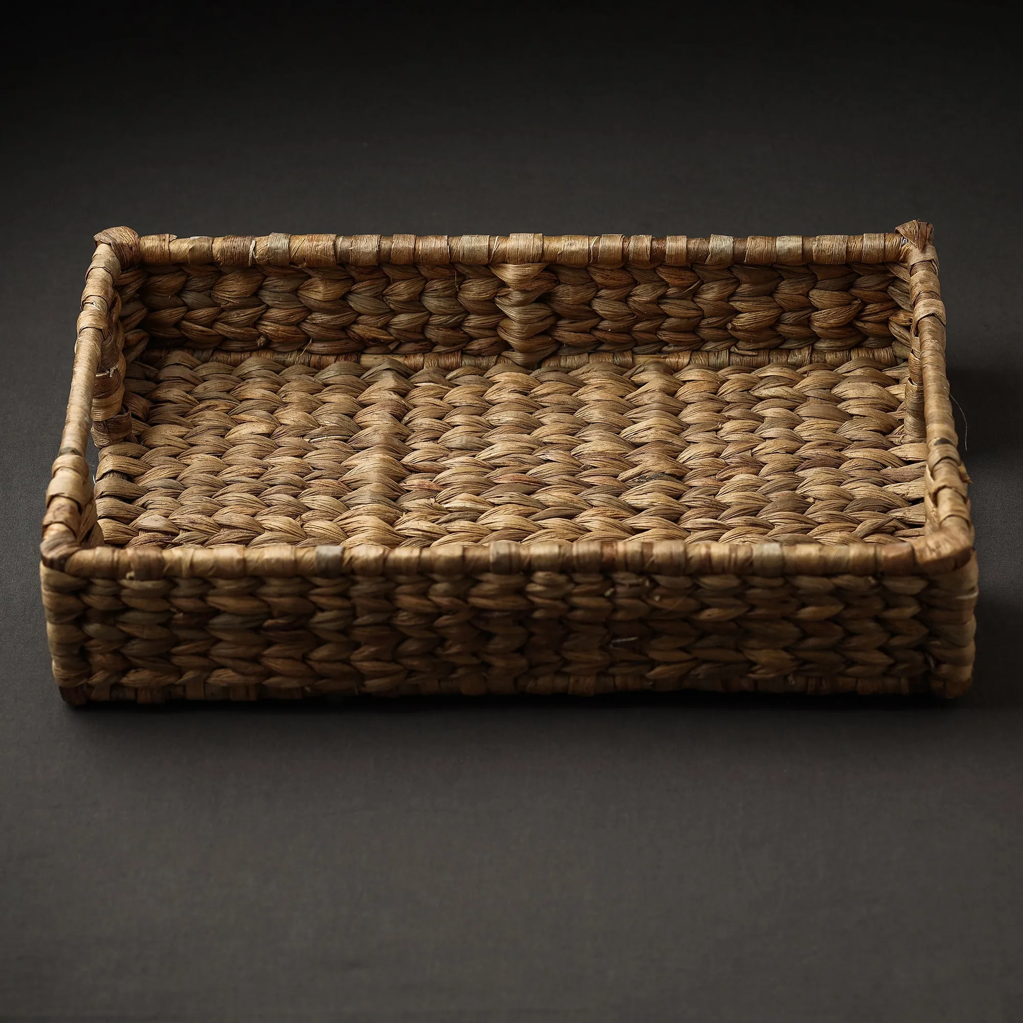 Handmade Organic Water Hyacinth Rectangular Tray from Assam (14 x 10 in)