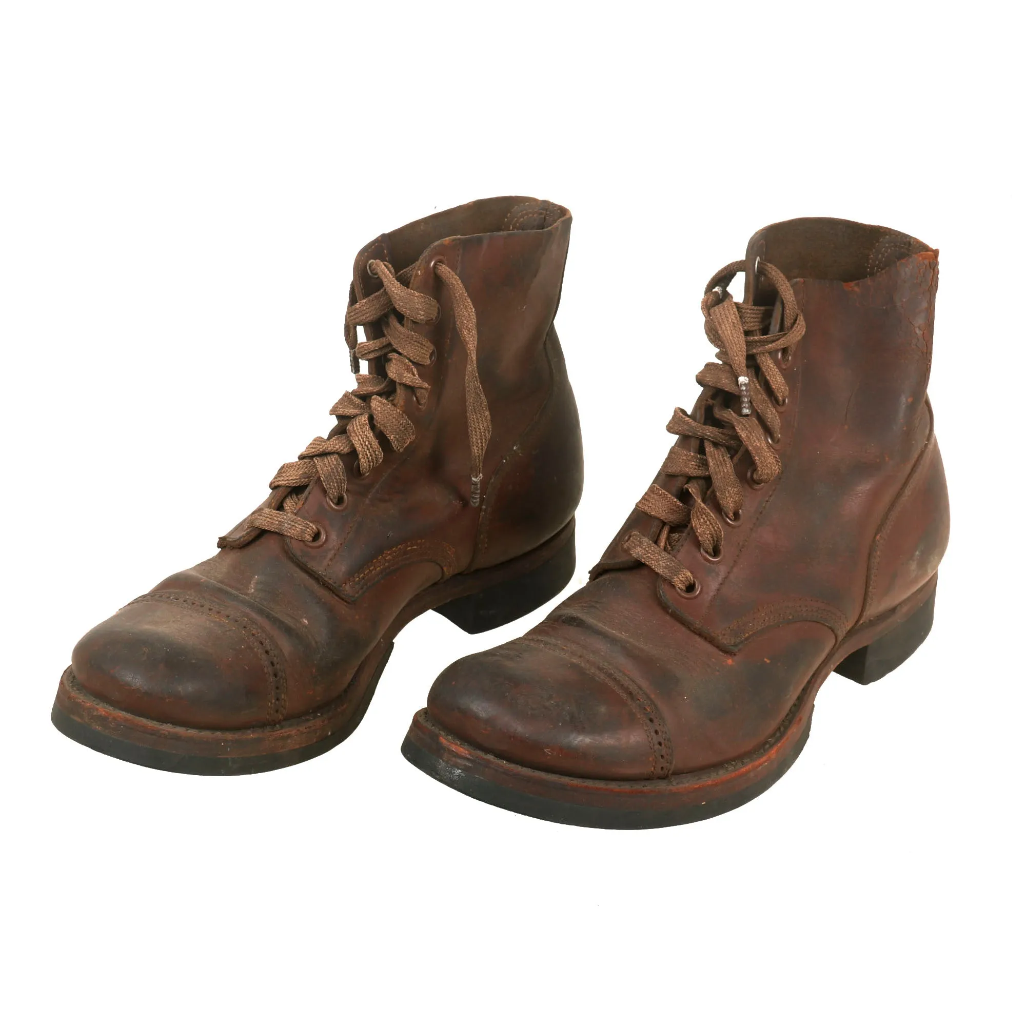 Original U.S. WWII Model 1939 American Service Shoe Low Boot Named to Captain W.N. Cluse - Size 7