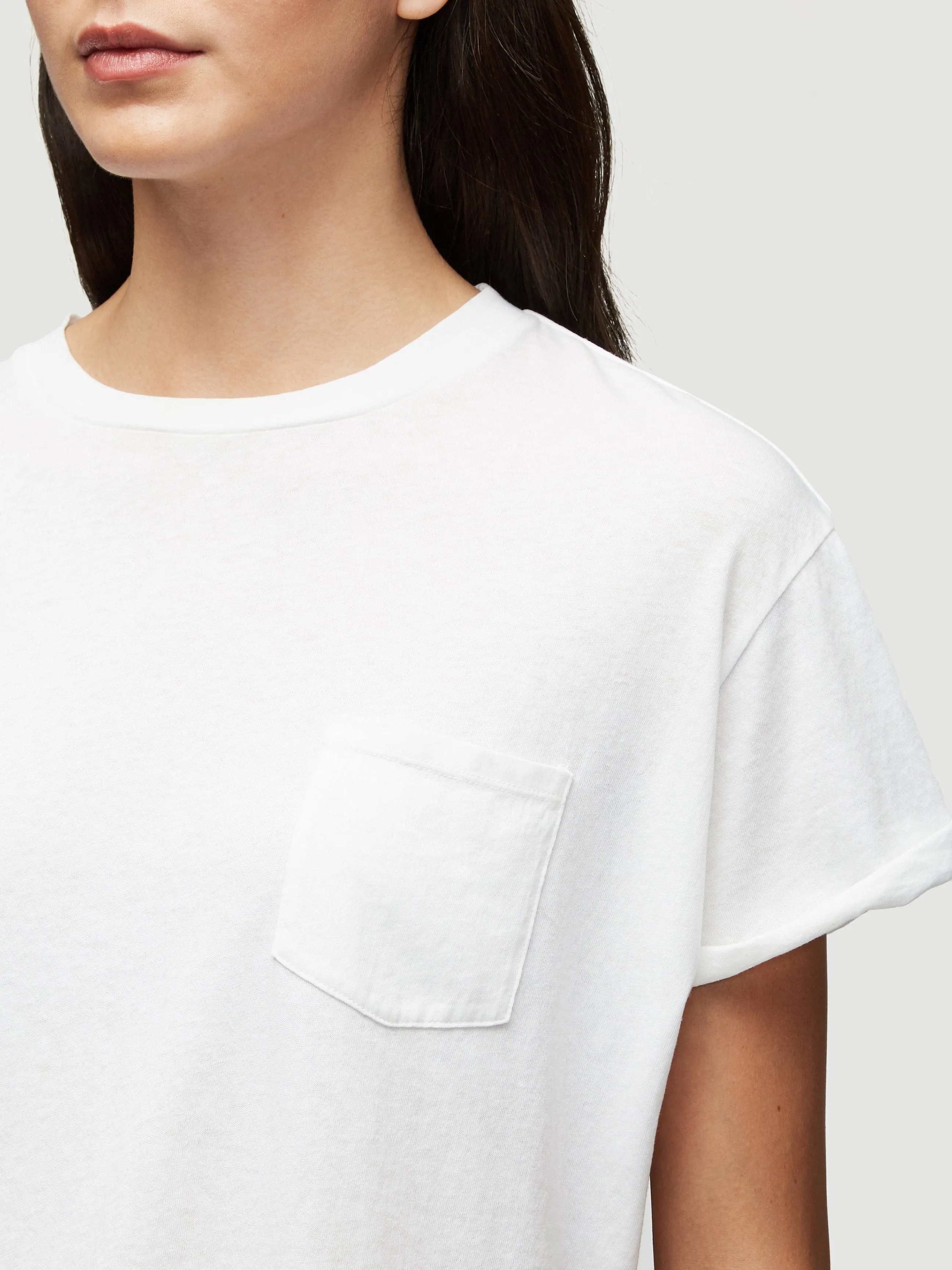 Slouchy Pocket Tee -- Blanc