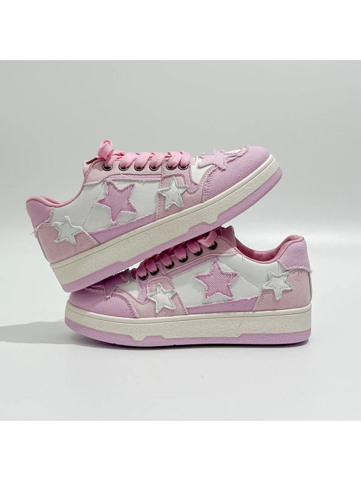 Women Star Pattern Lace-up Front Skate Shoes, Sporty Sneakers