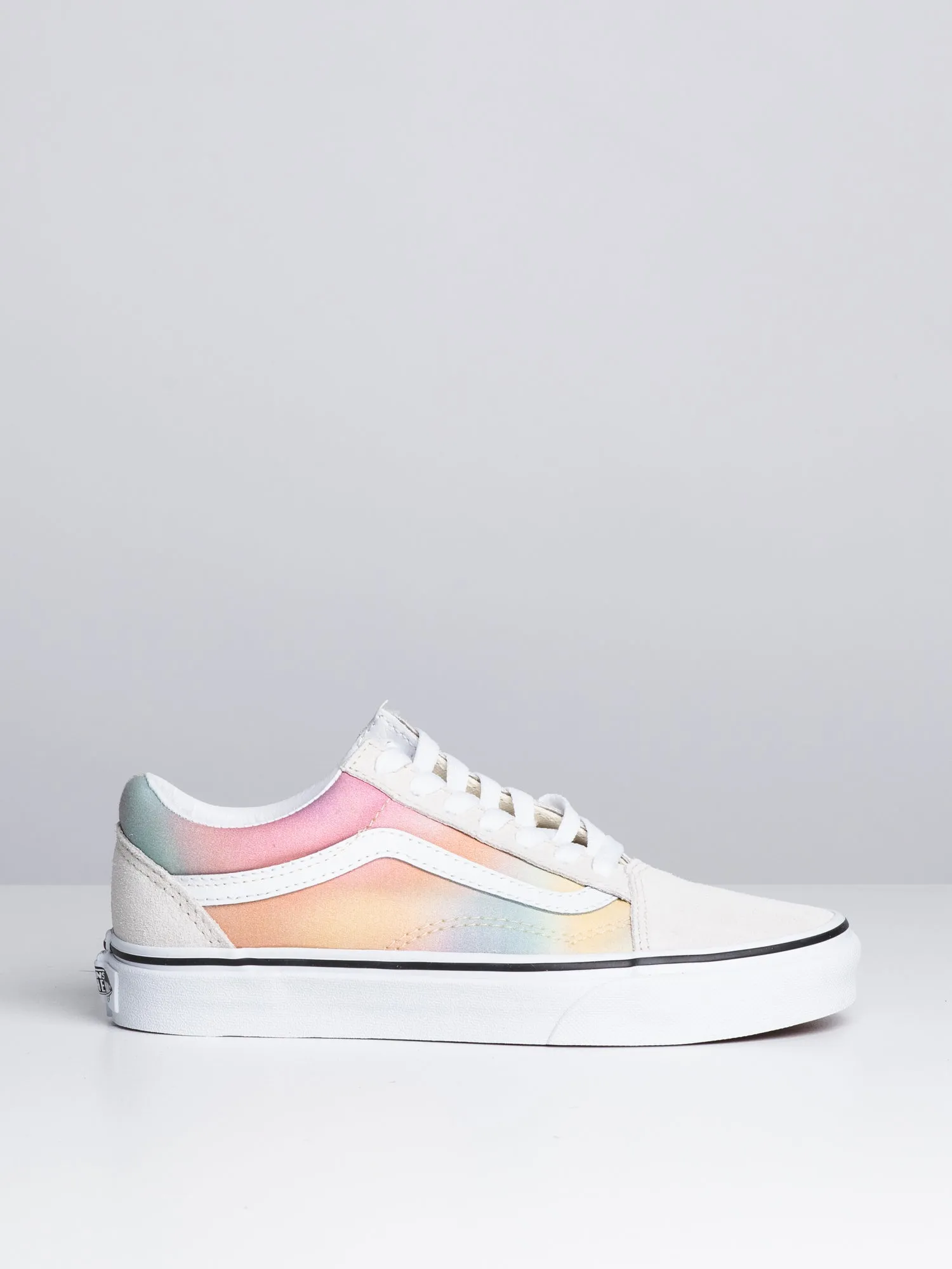 WOMENS OLD SKOOL SNEAKER - CLEARANCE